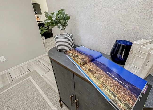 Foto del edificio - Westside area Rental (Completely Furnished) Beautiful 3 bed/2.5 baths