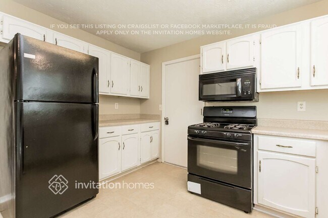 Foto del edificio - 11175 Bramshill Dr