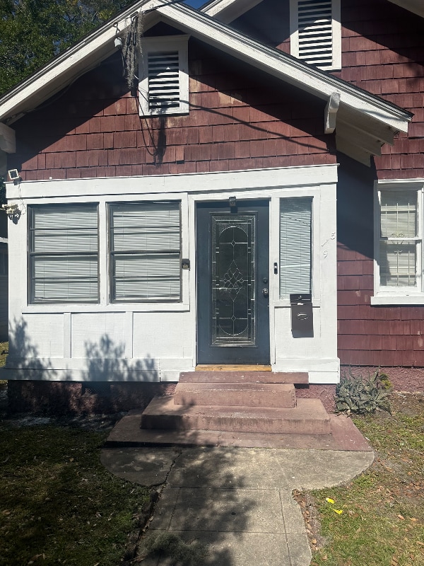 Primary Photo - 519 W 25th St