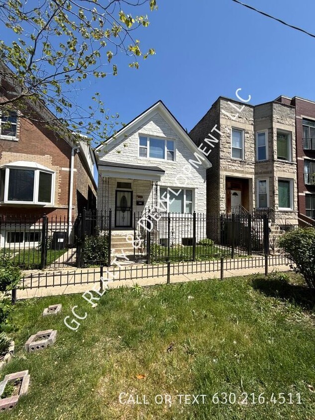 Primary Photo - 1011 N Francisco Ave