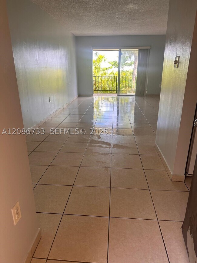Building Photo - 9103 SW 137th St
