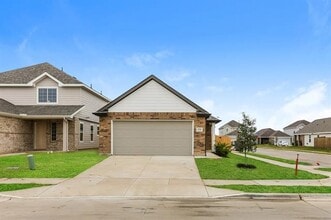 Building Photo - 426 Sussex Dr