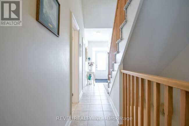 Building Photo - 290 Stonebridge Boulevard