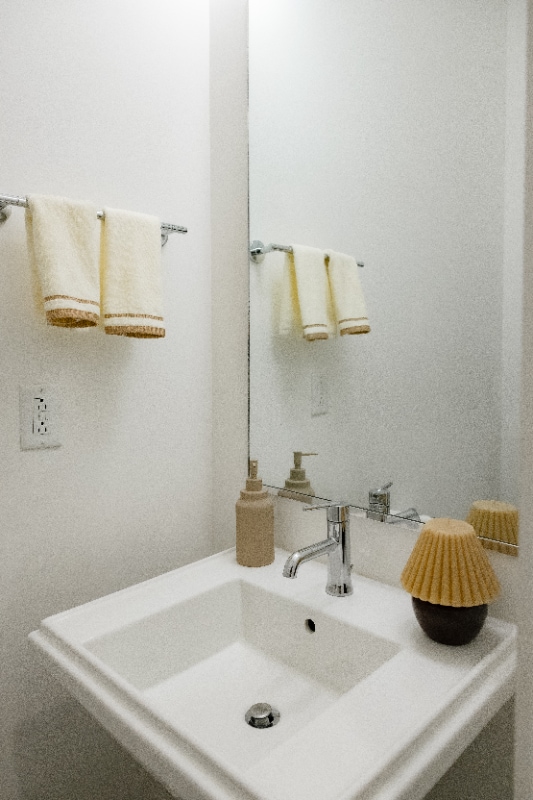 Photo - 407b 35th Ave N House