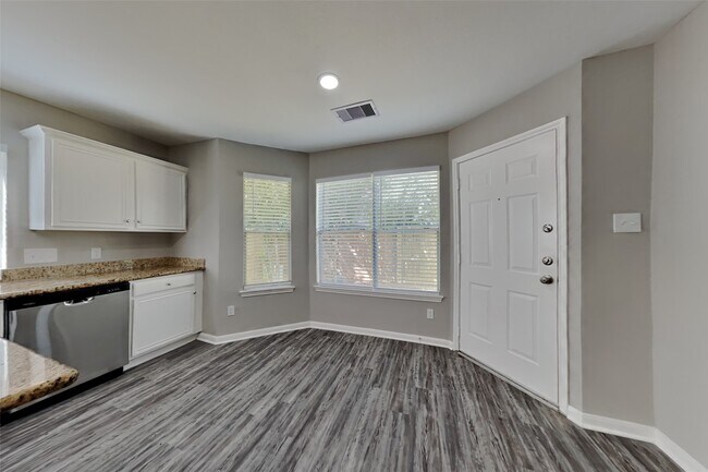Building Photo - 12710 Autumn Glen Dr