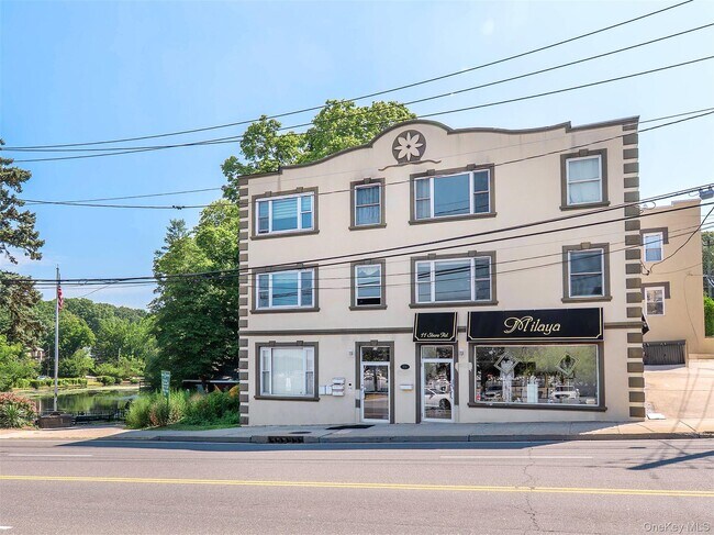 Foto del edificio - 11 Shore Rd