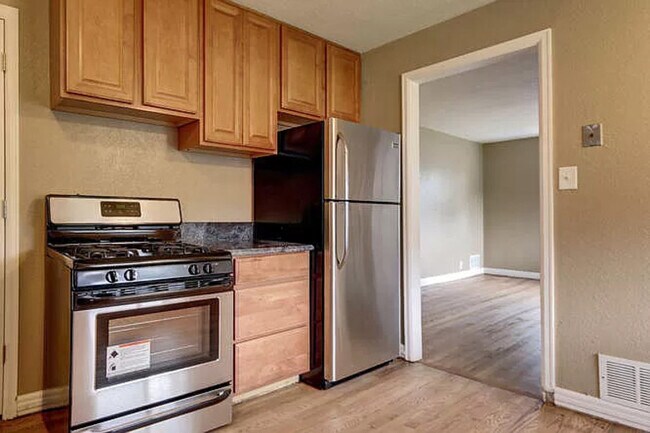 Photo - 710 Macon St House