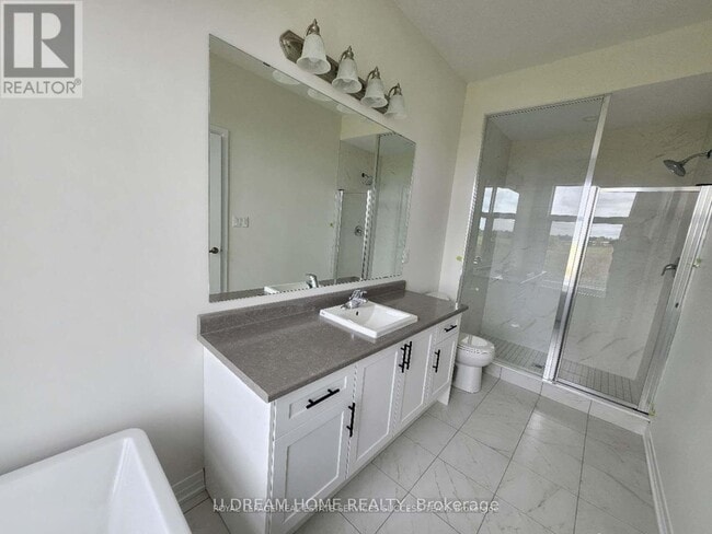 Building Photo - 75 Millman Ln