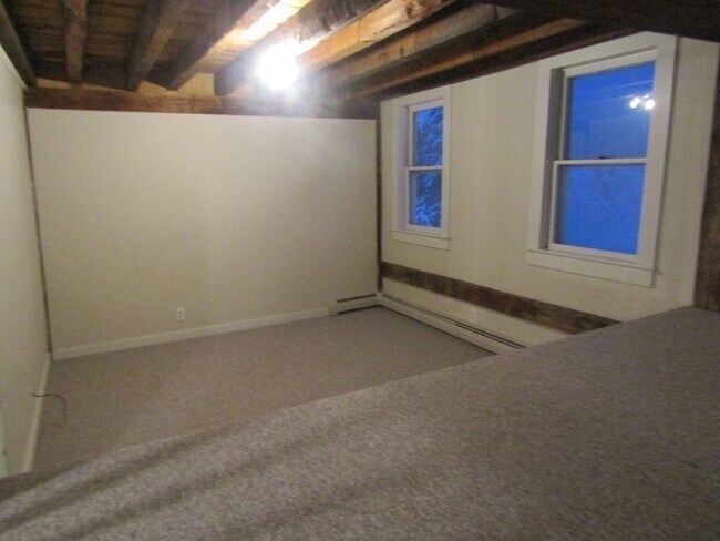 Foto del edificio - 23 Maple St