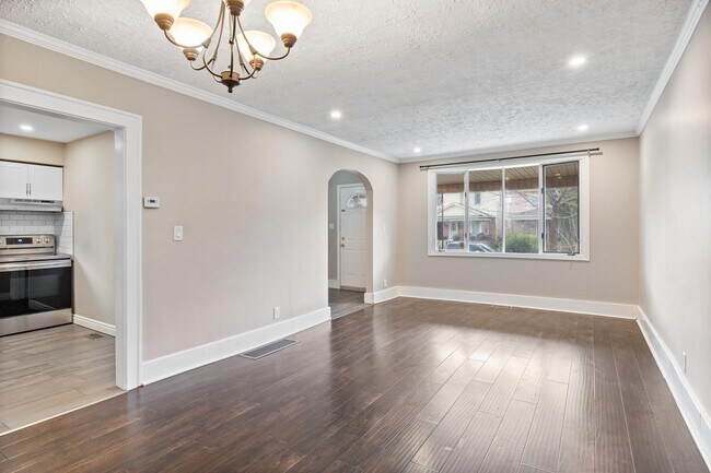 Photo du bâtiment - 835 Moy Ave