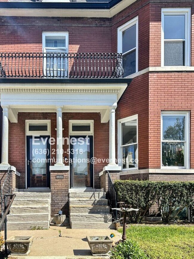 Foto del edificio - 4-Bedroom, 2-Bathroom Home in a Convenient...
