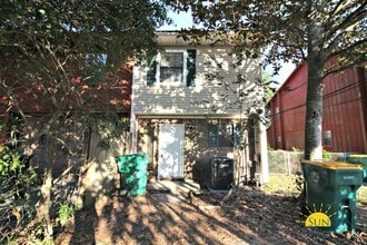 Building Photo - 349 Woodham Ct