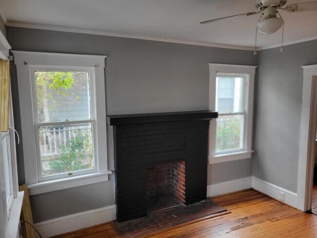 Building Photo - 414 Bladen St.