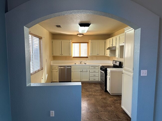 Building Photo - 1984 W Merritt Ave