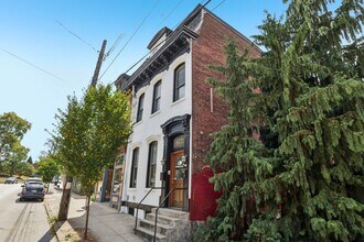 Building Photo - 4723 Butler St