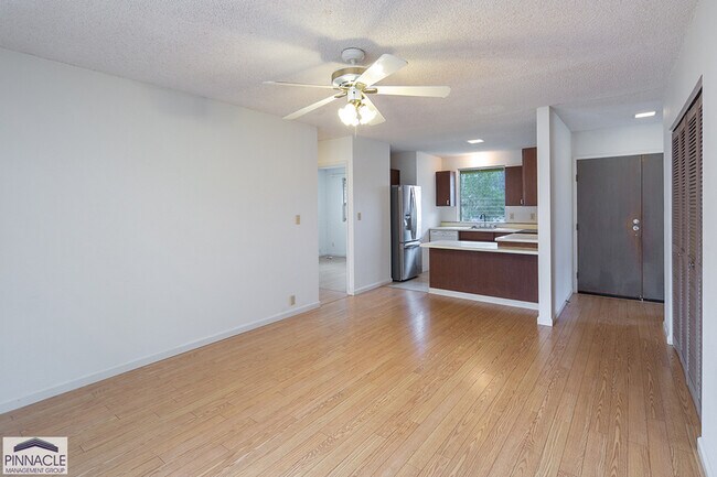 Foto del edificio - 95-286-286 Kehepue Loop