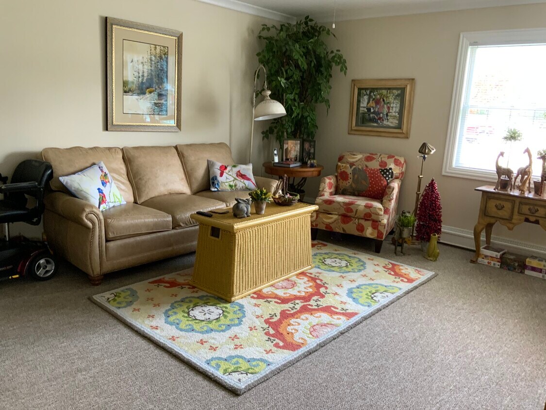 Foto principal - 104 Grace Village Dr