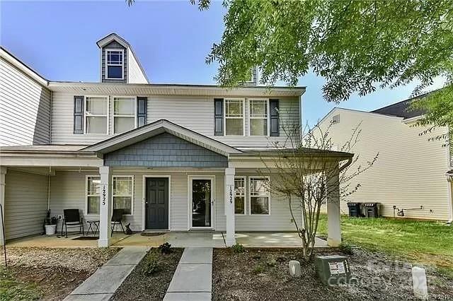 Foto principal - 12929 Windy Lea Ln