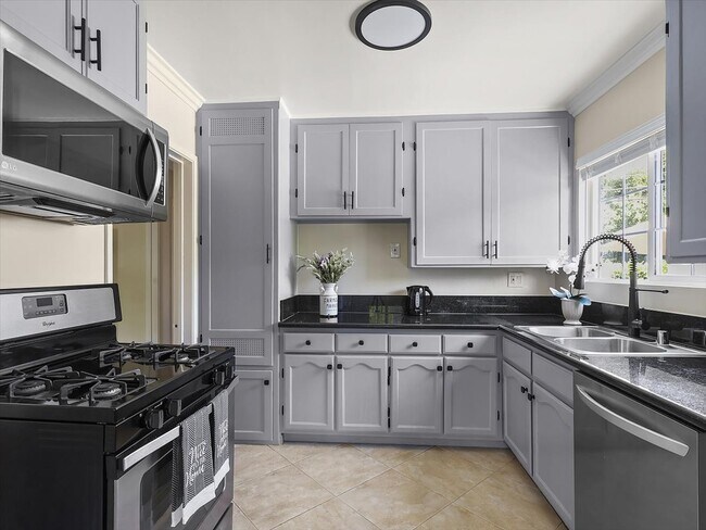 Foto del edificio - 3801 Legion Ln