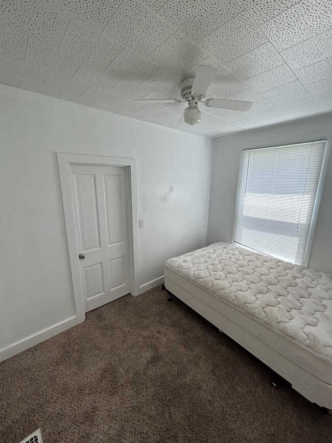 Bedroom #1 - 707 N College Ave