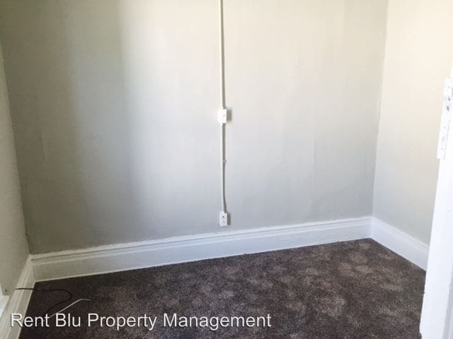 Building Photo - 740 Bridge St NW