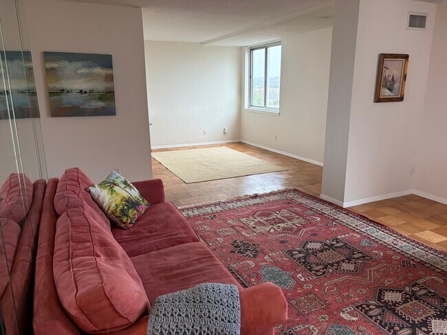 Foto del edificio - 501 Slaters Ln