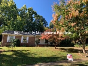Building Photo - 3125 Merrianne Dr