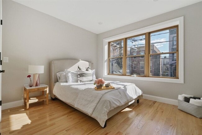 Photo - 346 Communipaw Ave House