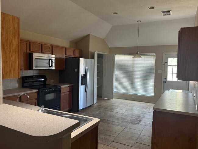 Building Photo - 16210 Coral Bay St