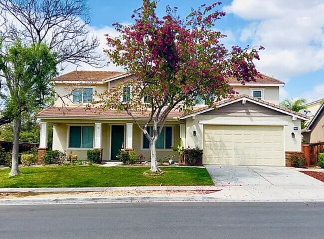 Foto del edificio - 17231 Greentree Dr