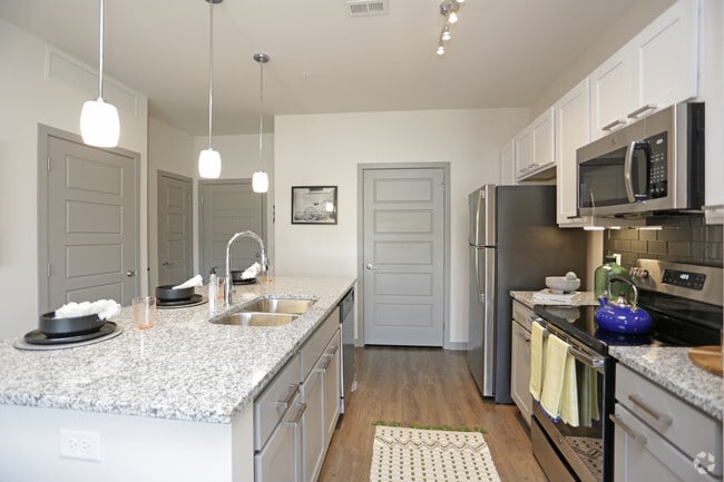 Interior Photo - Crossroads Westside