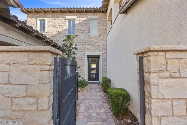 Building Photo - 4071 Villa Rafael Dr