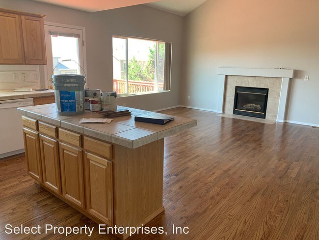 Foto del edificio - 4 br, 2.5 bath House - 4750 Falls Church Road