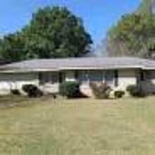 Building Photo - 41 Summar Dr