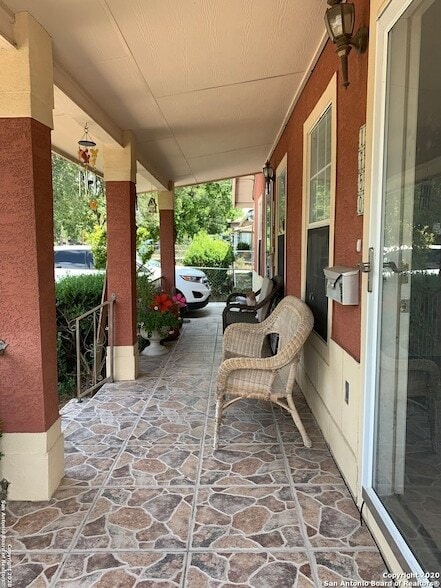 Building Photo - 1750 W Craig Pl