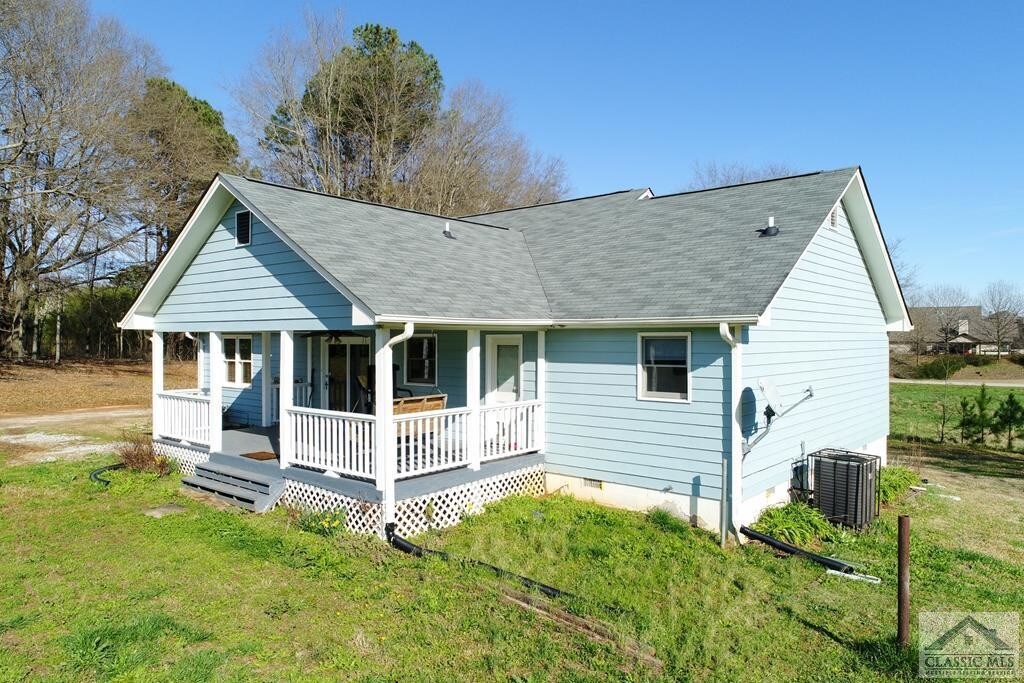 Primary Photo - 1221 Barber Creek Rd