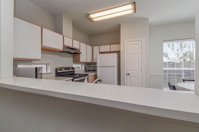 Foto del edificio - 6289 Wilcrest Dr
