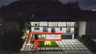 Building Photo - 3381 Oakmont View Dr