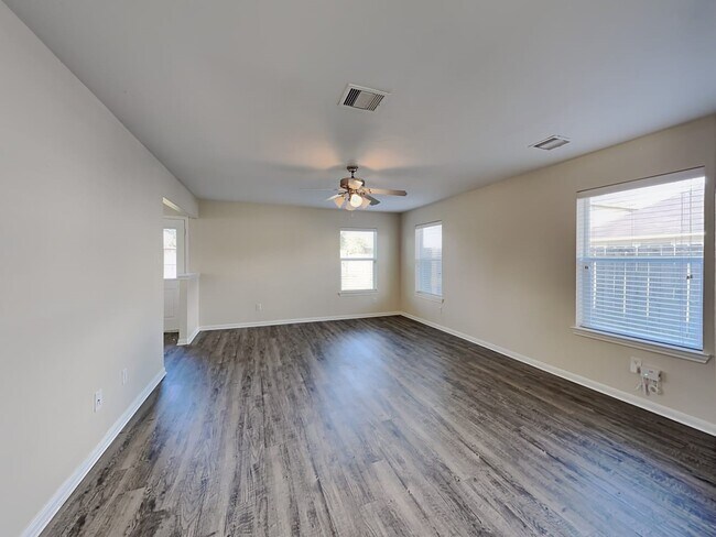 Building Photo - 16418 Noble Meadow Ln