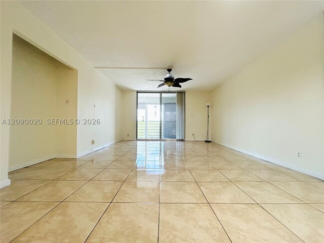 Building Photo - 403 NW 68th Ave
