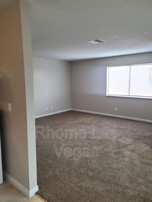 Building Photo - 2341 Exeter Dr