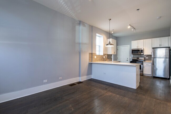 Foto del edificio - 2113 W 18th St