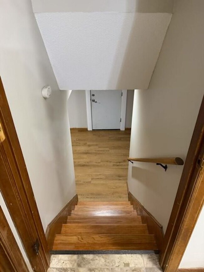 Foto del edificio - 819 NE Chestnut St