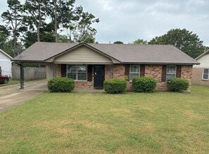 Building Photo - 1373 Mullins Station Rd