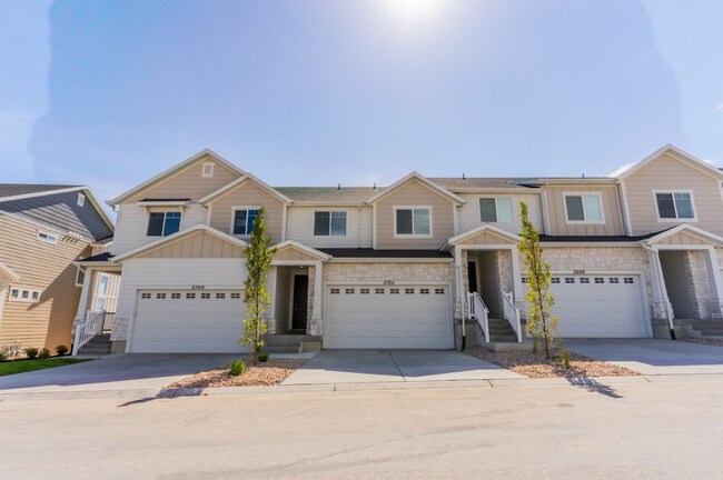 Foto del edificio - 2722 Blue Dawn Ln