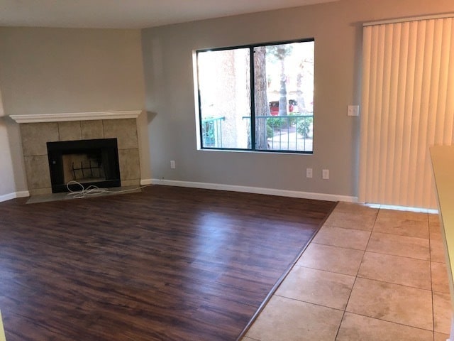 Building Photo - A Cozy 2 bedroom 2 bathroom with patio dow...