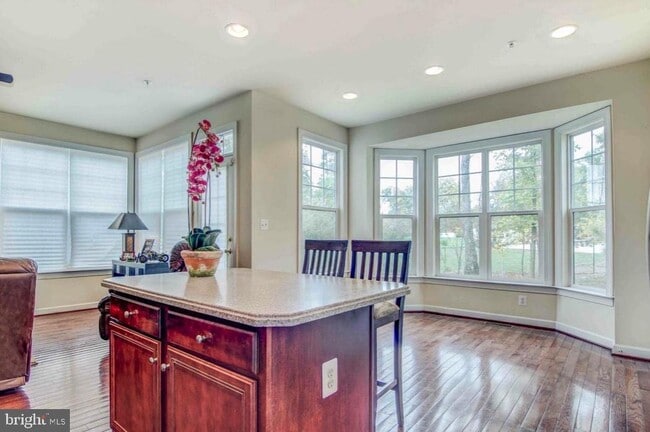 Building Photo - 14416 Sharpshinned Dr