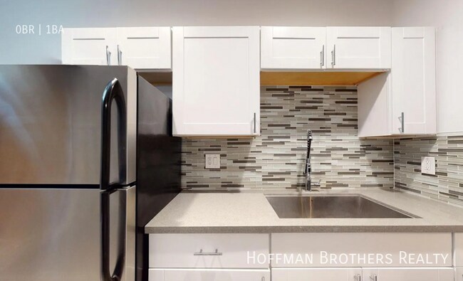 Foto del edificio - 250 S Kenmore Ave