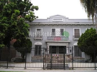 Foto principal - 153 S Catalina St