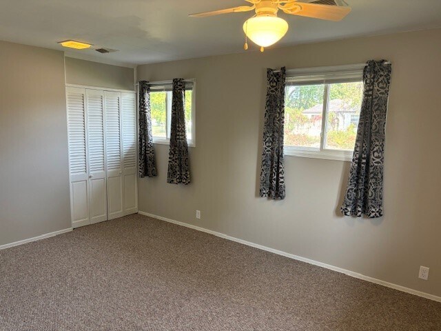 Foto del edificio - 639 E Cecil St